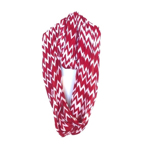 $5 ADD ON ITEM Charming Charlie - Infinity Scarf - Picture 1 of 5